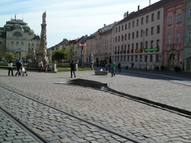 townsquareinkosice2.jpg