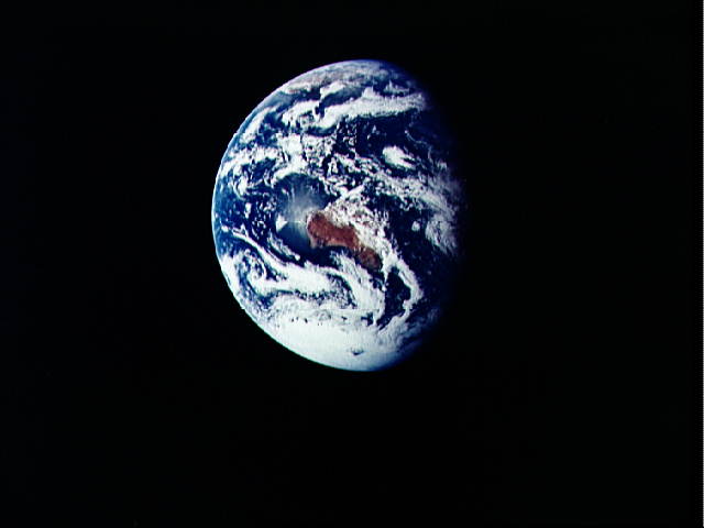 3 Quarter Earth View